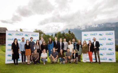 We interviewed two young people engaged for the Alps!